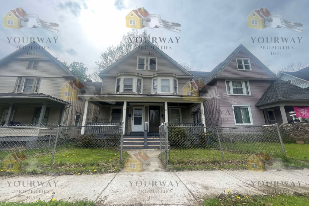 313 Kenwood Avenue